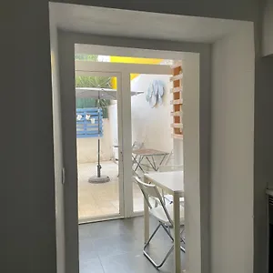 https://watching-lisbon-apartments.hotels-lisbon-portugal.com